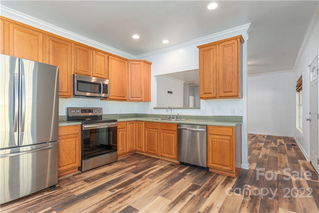 317 White Pine Drive Asheville NC 28805