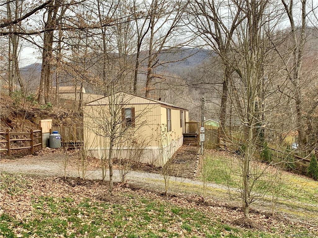 120 Red Road Swannanoa NC 28778