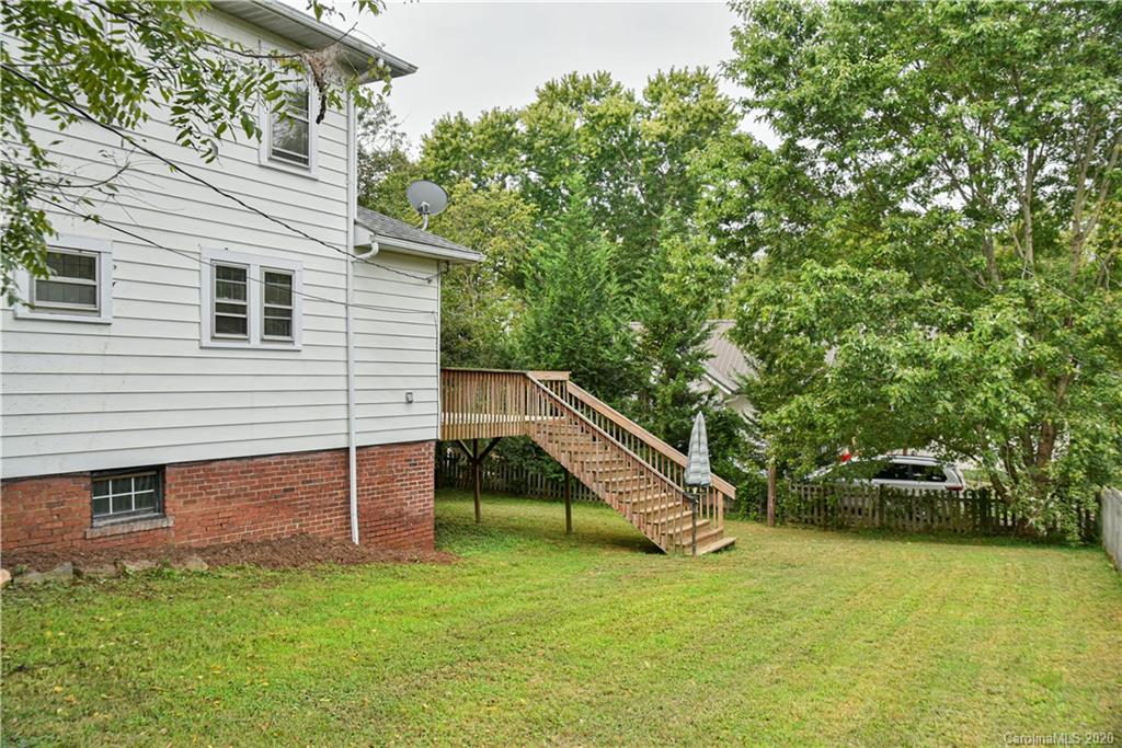 17 Baker Avenue Asheville NC 28806