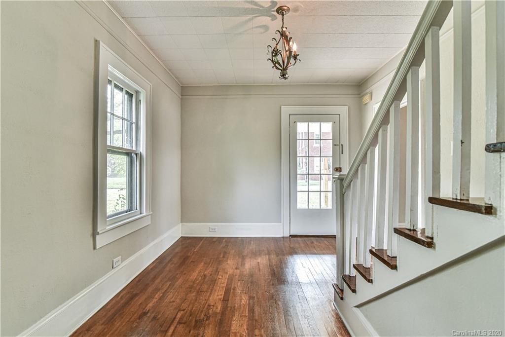 17 Baker Avenue Asheville NC 28806