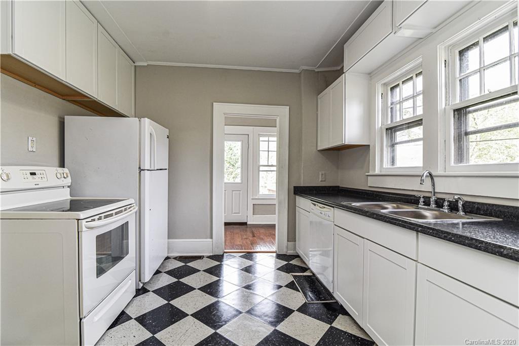 17 Baker Avenue Asheville NC 28806