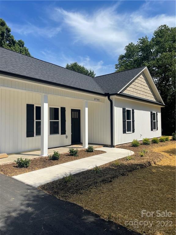 3700 34th Street NE Hickory NC 28601