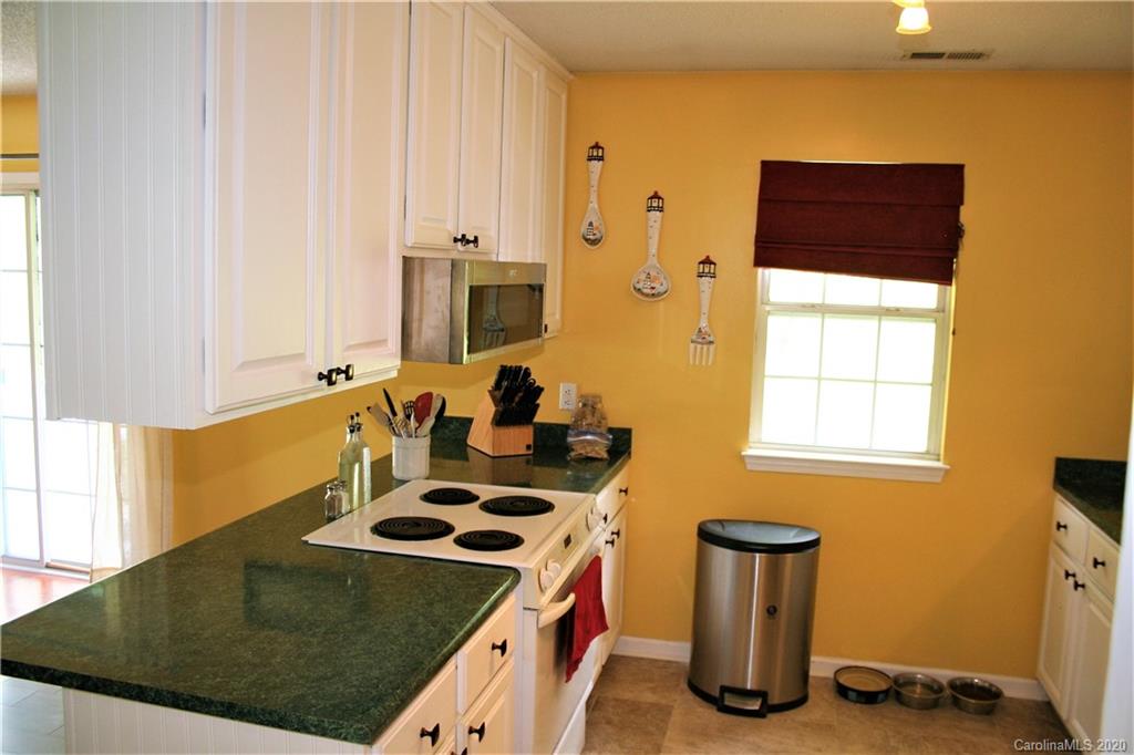 103 Snitzy Drive Weaverville NC 28787