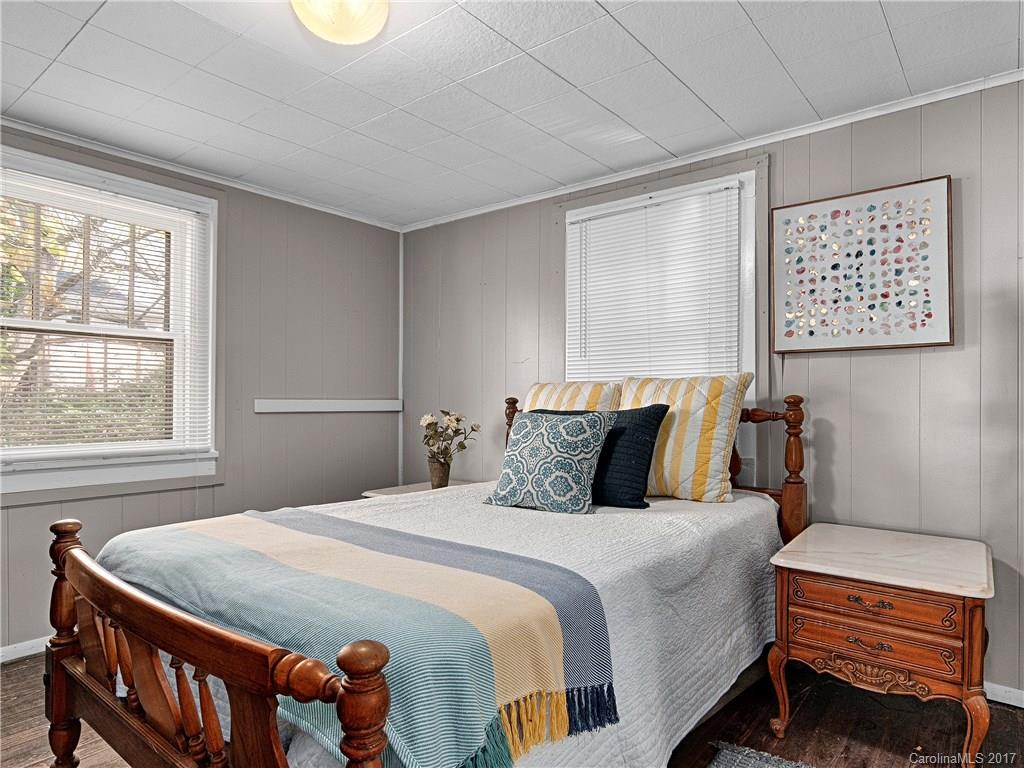 18 Elkin Street Asheville NC 28806