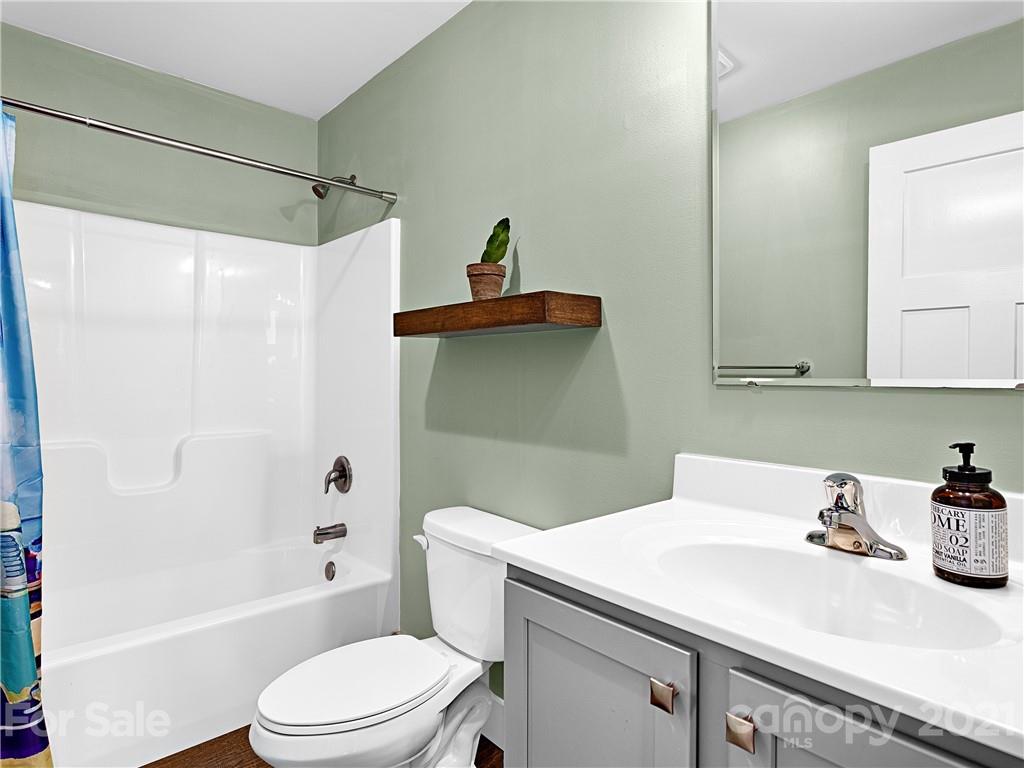 132 Peaceful View Drive Fairview NC 28730