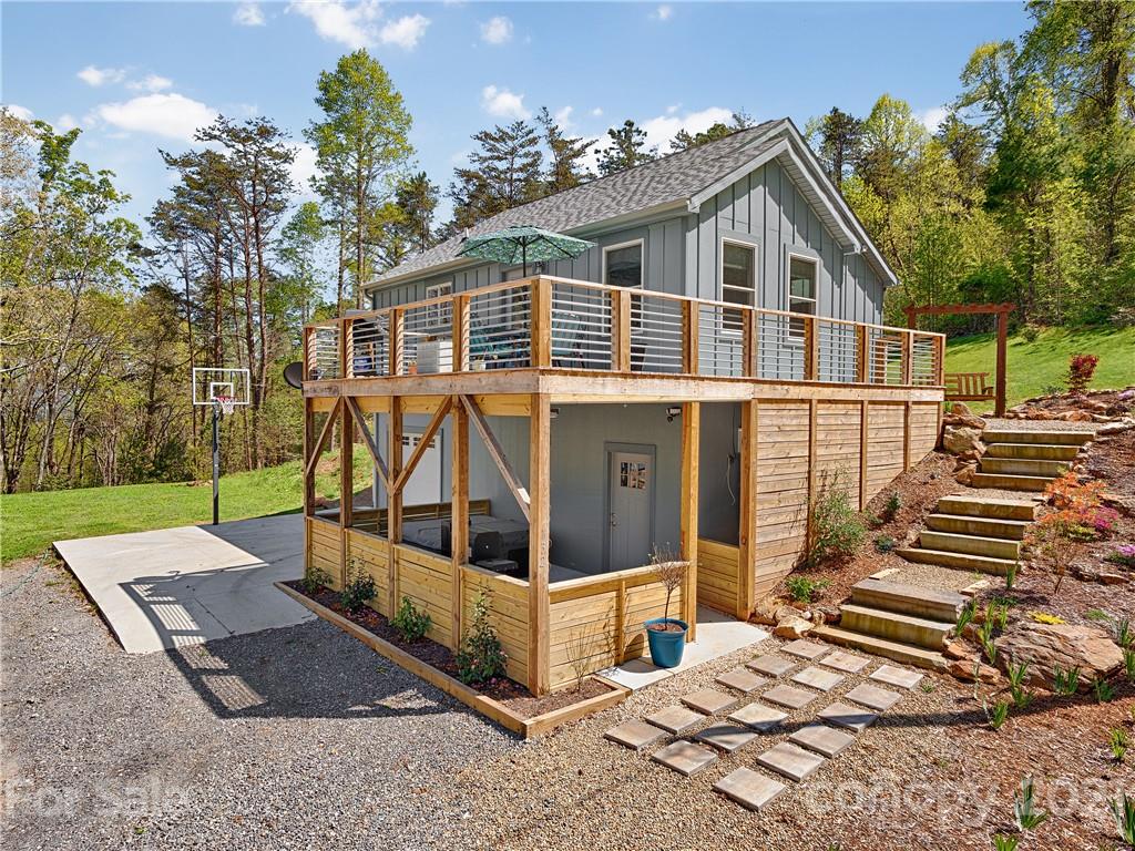 132 Peaceful View Drive Fairview NC 28730