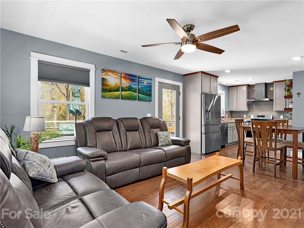 132 Peaceful View Drive Fairview NC 28730