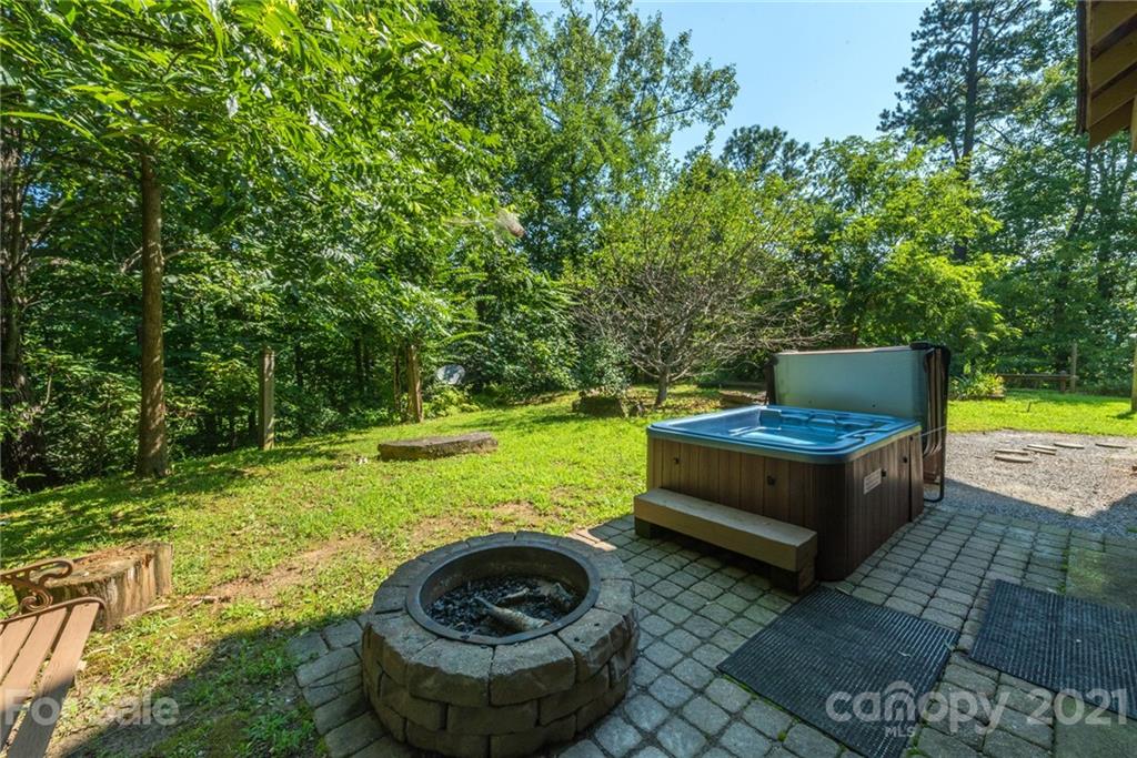 277 Long Ridge Road Old Fort NC 28762
