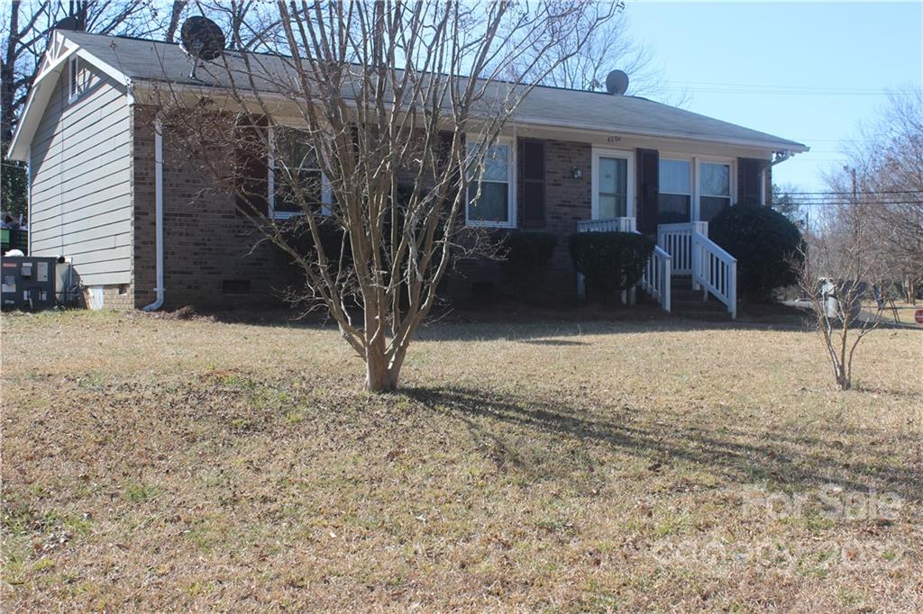 4200 Strangford Avenue Charlotte NC 28215