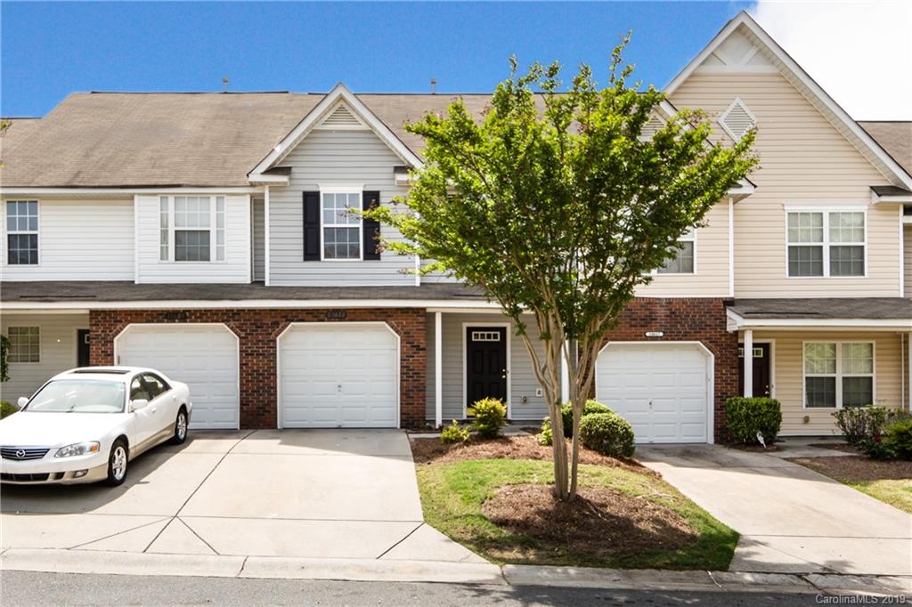 10613 Pointed Leaf Court Charlotte NC 28213