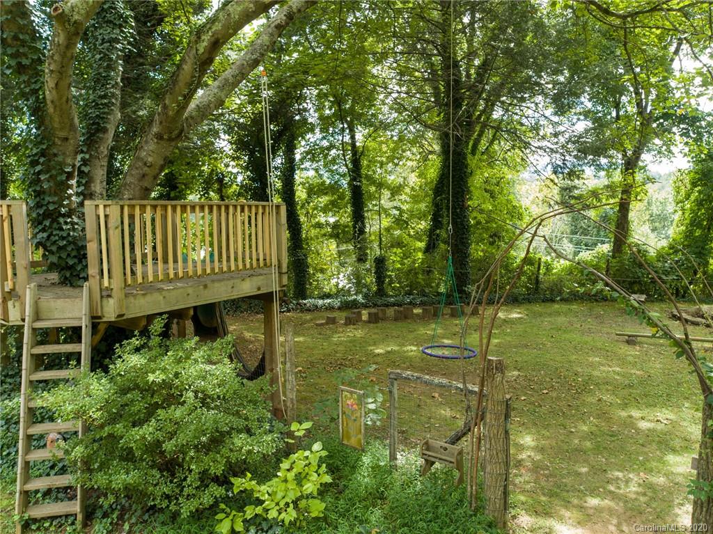 40 Governors View Road Asheville NC 28805