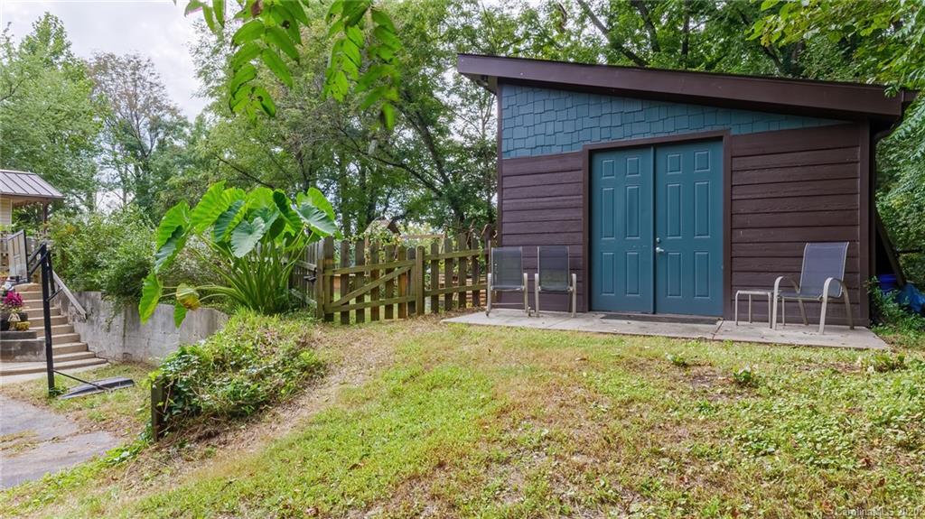 40 Governors View Road Asheville NC 28805
