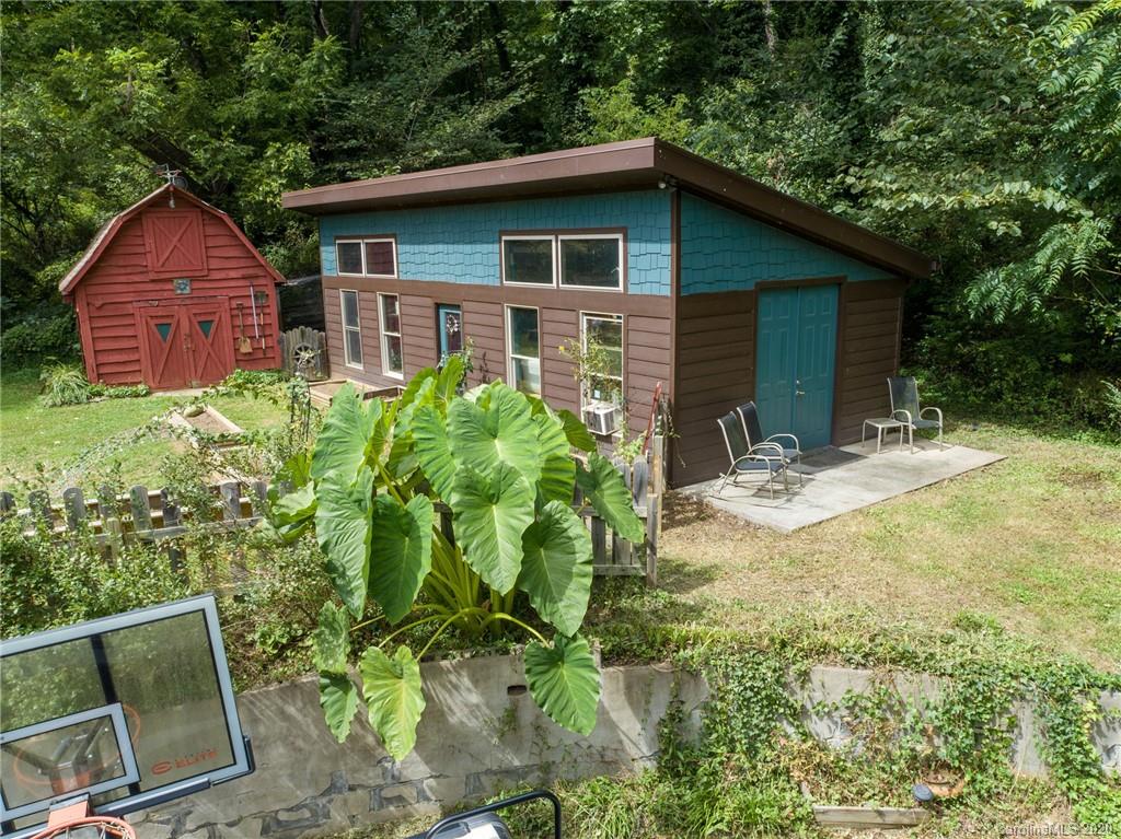 40 Governors View Road Asheville NC 28805