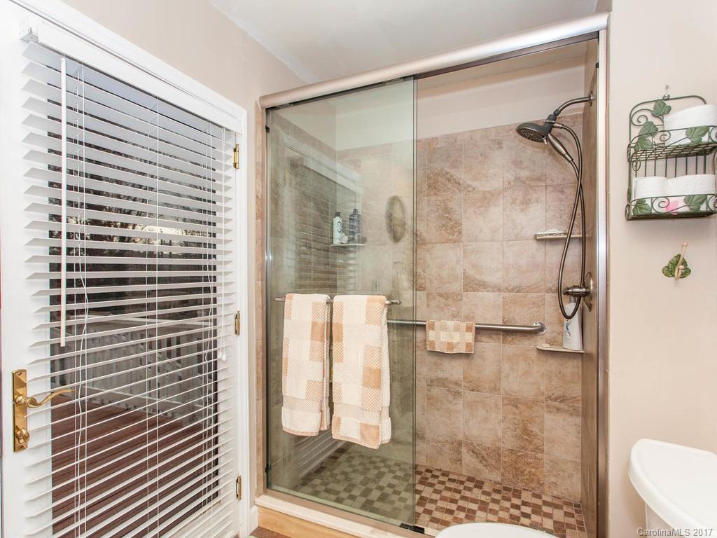 74 Fairway Drive Asheville NC 28805