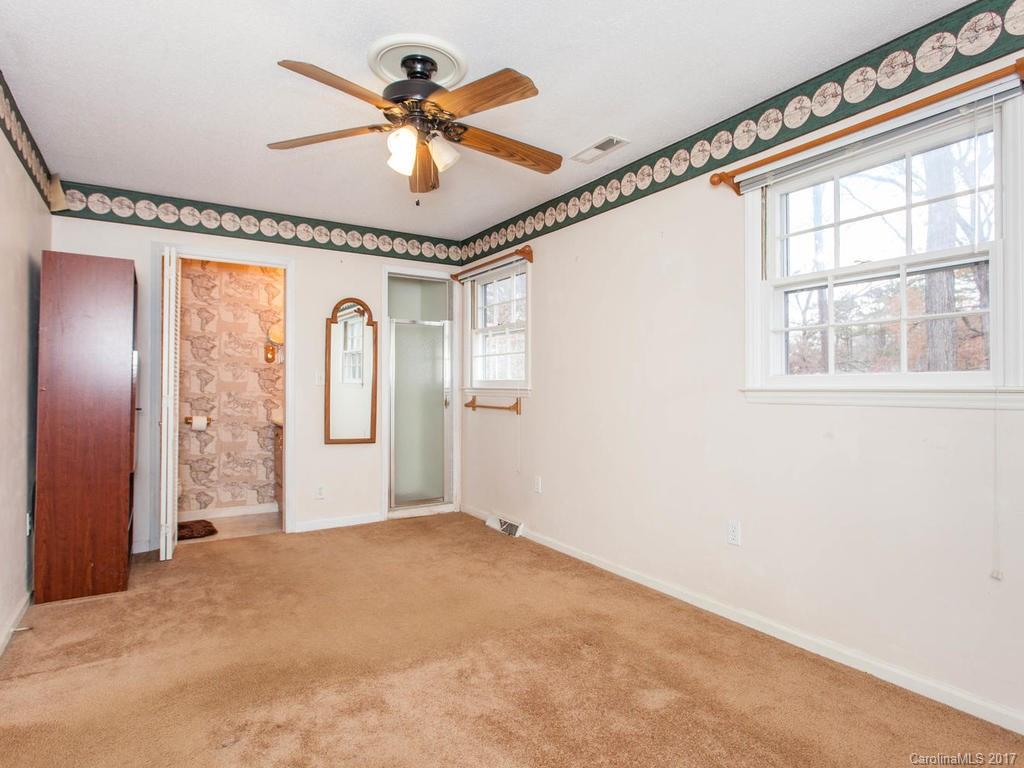 74 Fairway Drive Asheville NC 28805