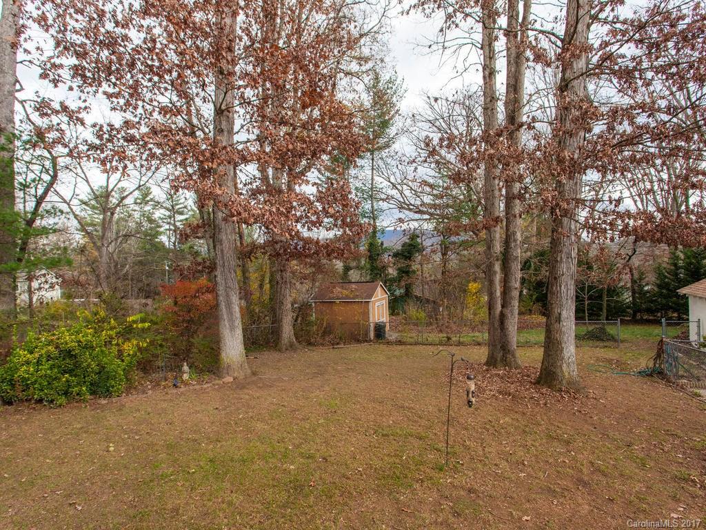 74 Fairway Drive Asheville NC 28805