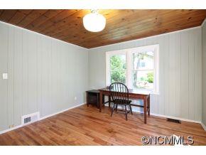 42 Dayton Road Asheville NC 28804
