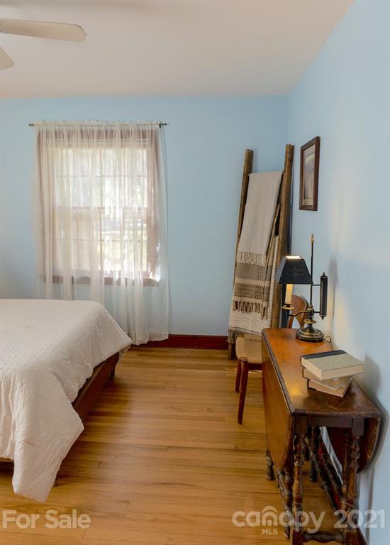 69 Bear Creek Road Asheville NC 28806