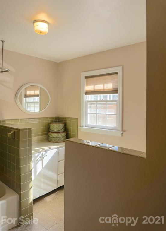 69 Bear Creek Road Asheville NC 28806