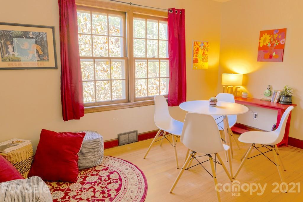 69 Bear Creek Road Asheville NC 28806