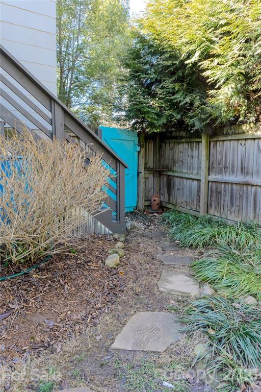 69 Bear Creek Road Asheville NC 28806