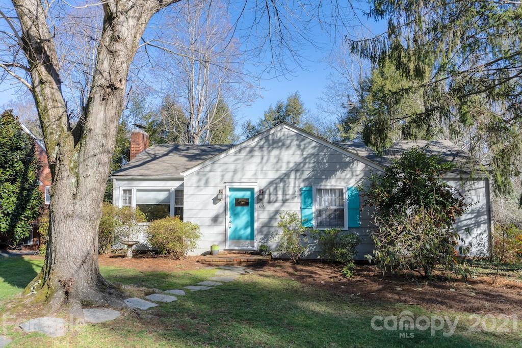 69 Bear Creek Road Asheville NC 28806