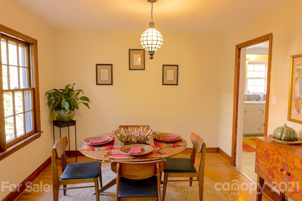 69 Bear Creek Road Asheville NC 28806