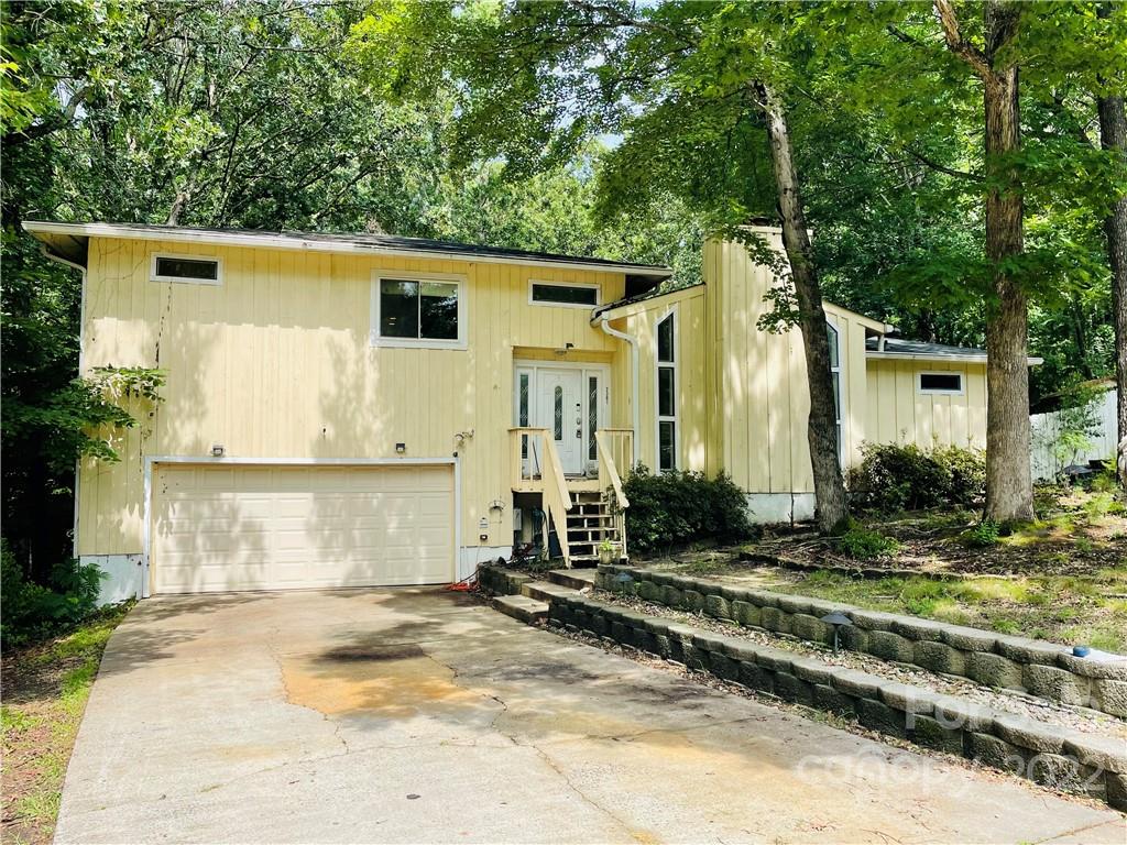 2301 Brook Canyon Drive Charlotte NC 28212