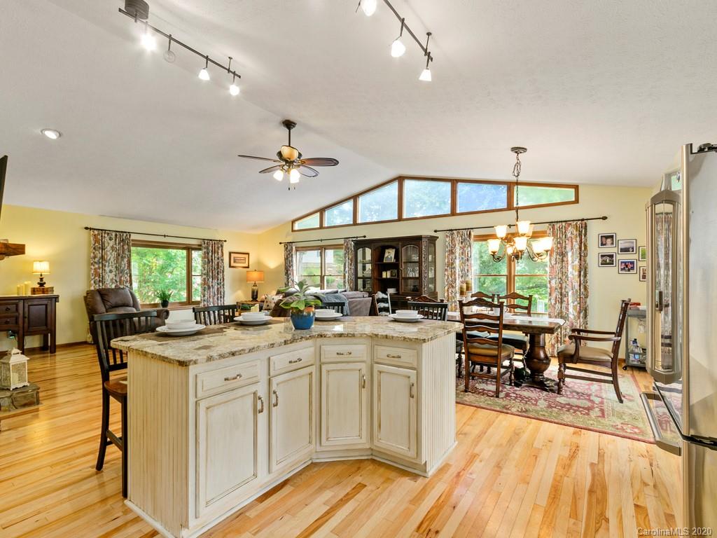 61 Oak Ridge Drive Clyde NC 28721