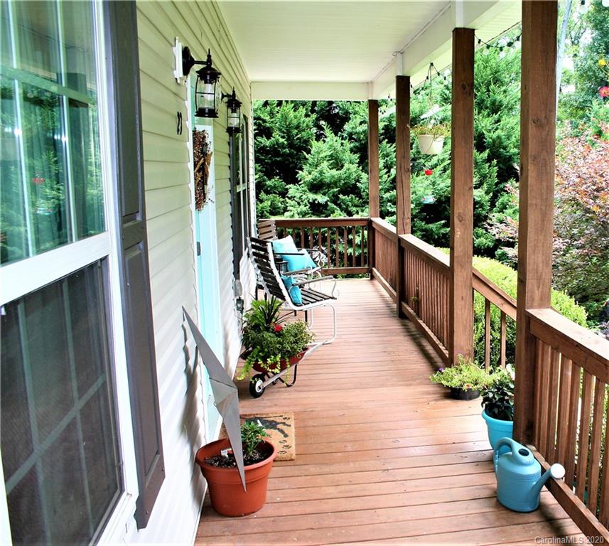 23 Shady Bluff Lane Weaverville NC 28787