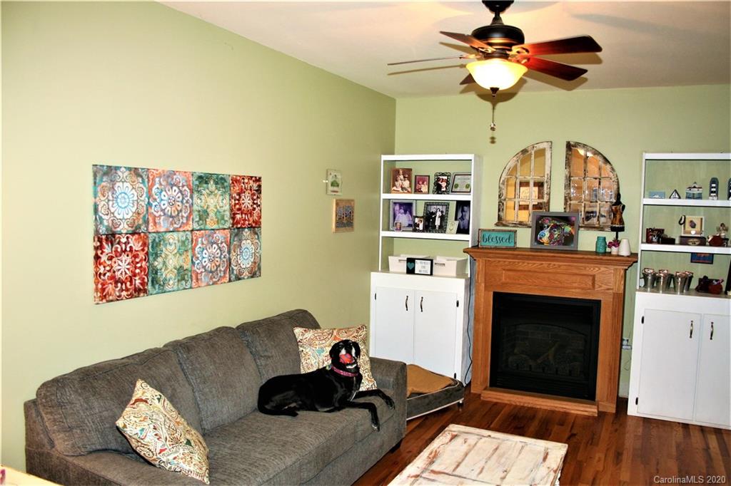 23 Shady Bluff Lane Weaverville NC 28787