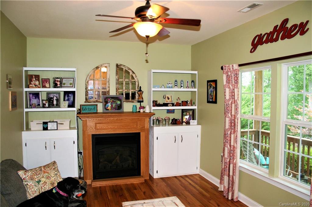 23 Shady Bluff Lane Weaverville NC 28787