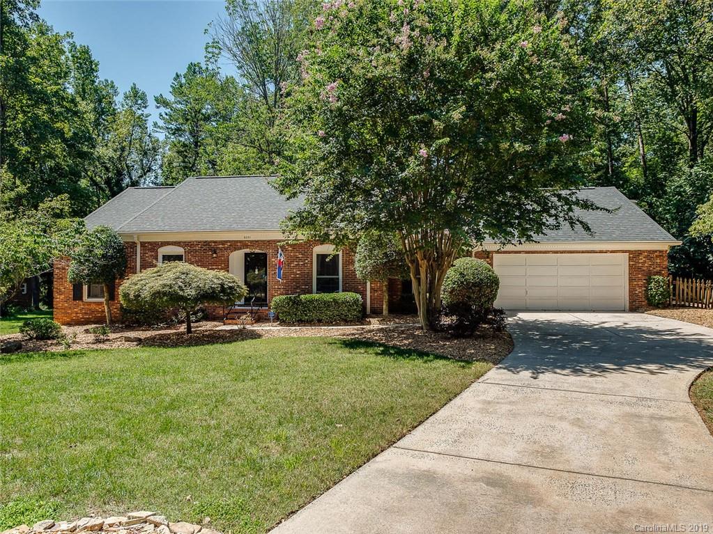 9201 Thorpe Court Charlotte NC 28270
