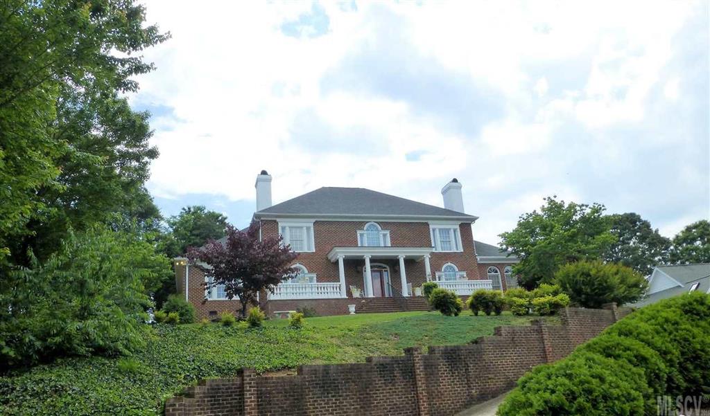 425 44th Avenue Drive NW Hickory NC 28601