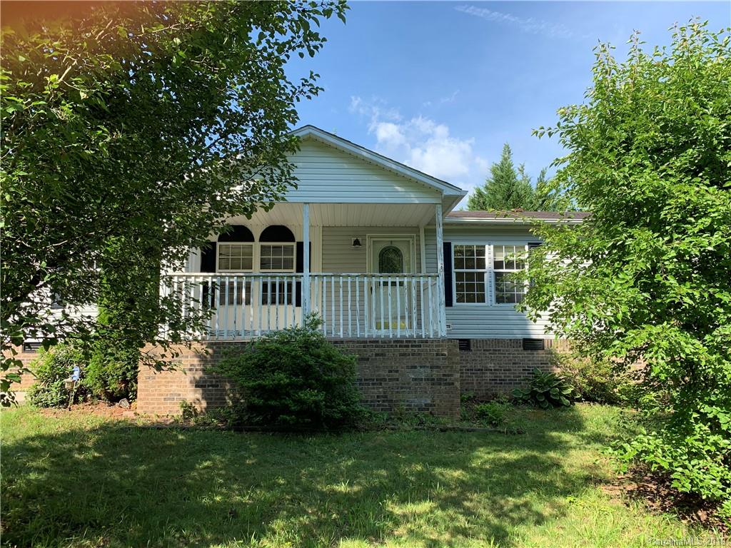 66 Country Meadows Drive Asheville NC 28806
