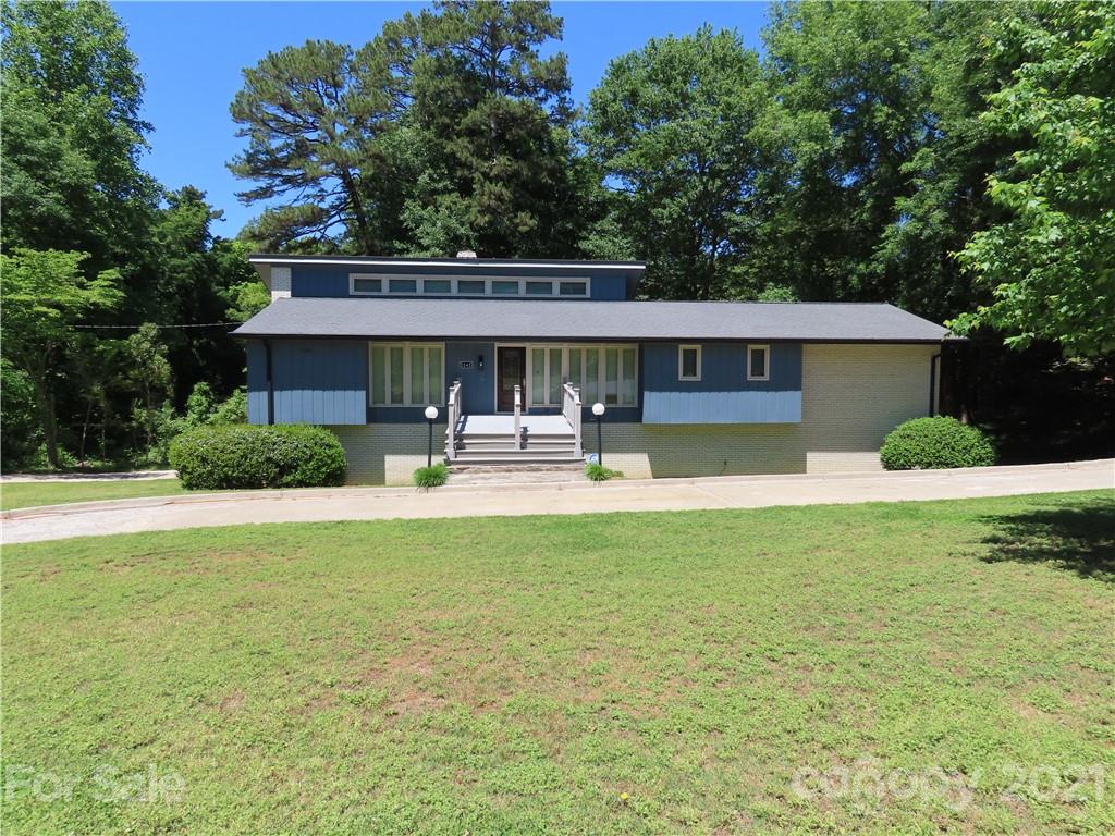 1261 Westbrook Circle Gastonia NC 28052