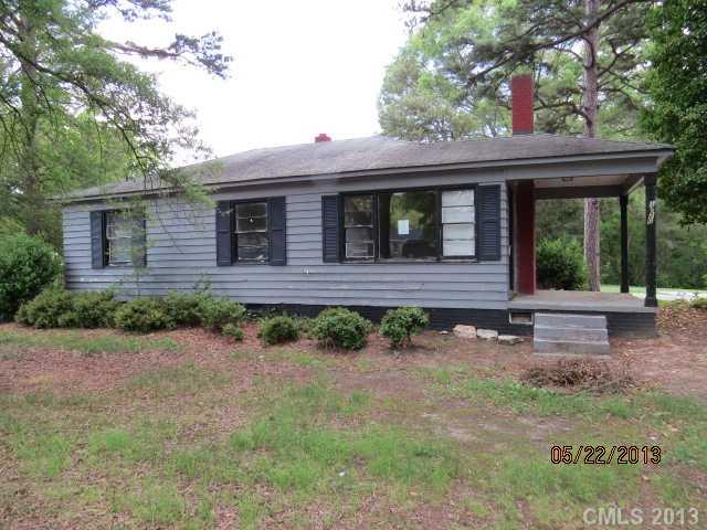 1320 W Davidson Avenue Gastonia NC 28052