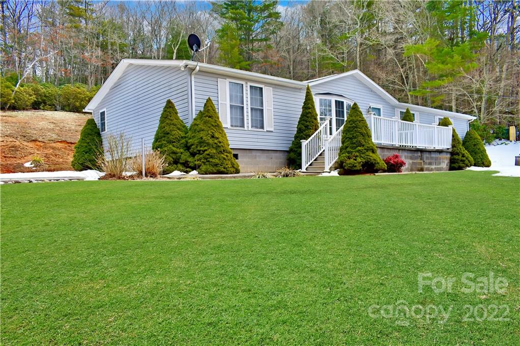 151 Ned Hughes Road Spruce Pine NC 28777