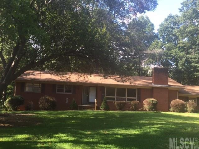 2276 Perrywood Drive Hickory NC 28601