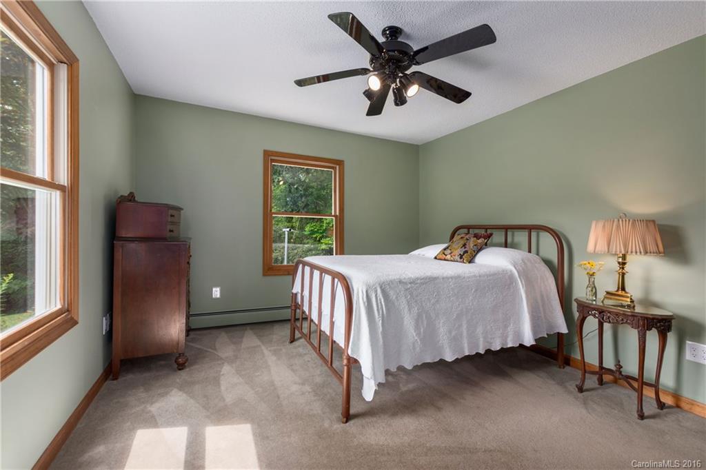 48 Moody Cove Road Weaverville NC 28787
