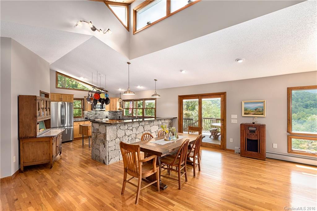 48 Moody Cove Road Weaverville NC 28787