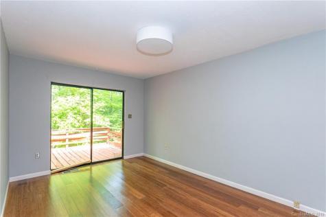 16 Woods Road Fairview NC 28730