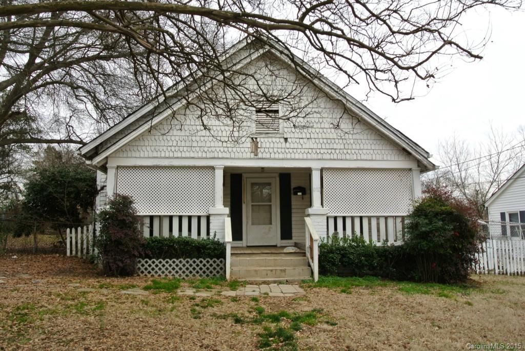 220 N Alexander Street Mount Holly NC 28120