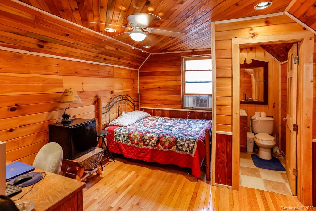 587 Pheasant Street Lake Lure NC 28746