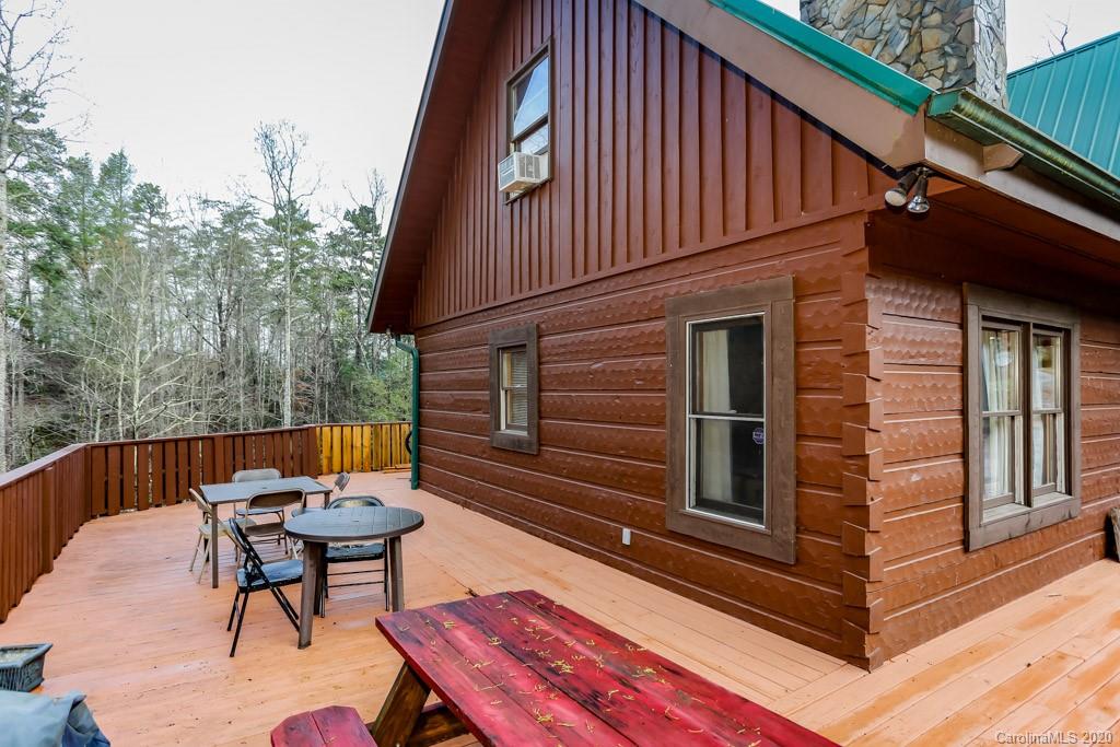 587 Pheasant Street Lake Lure NC 28746