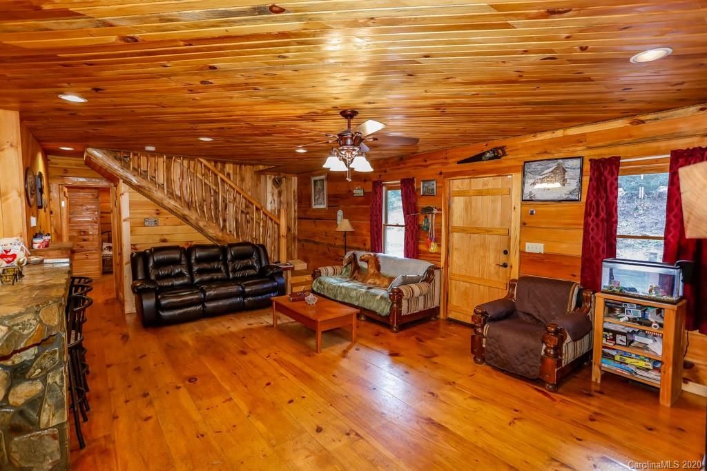 587 Pheasant Street Lake Lure NC 28746