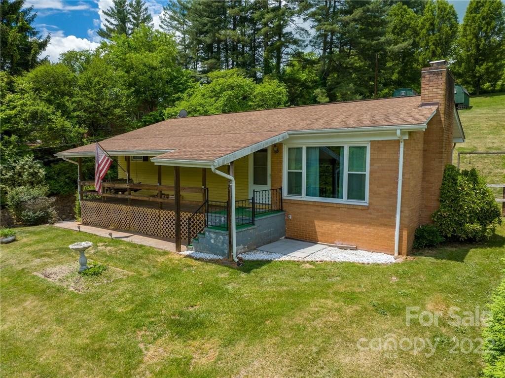 2034 Pisgah Drive Canton NC 28716