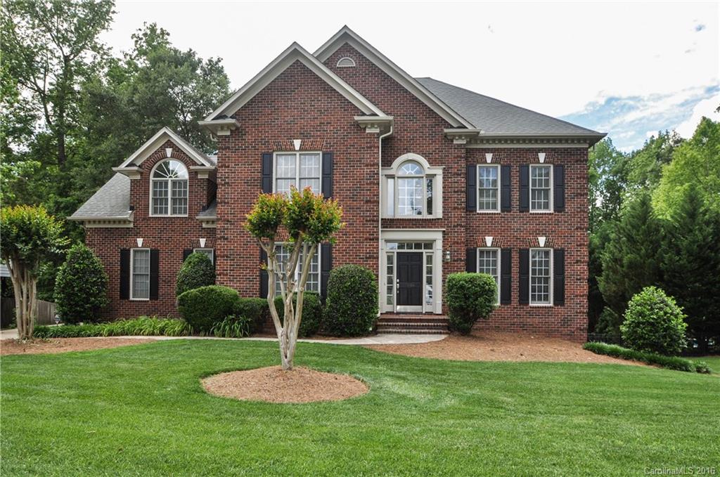 7016 Meadow Run Lane Charlotte NC 28277