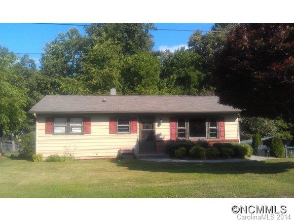 35 Edgewood Road Candler NC 28715