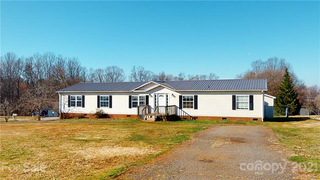 2199 Quarter Crest Drive Newton NC 28658